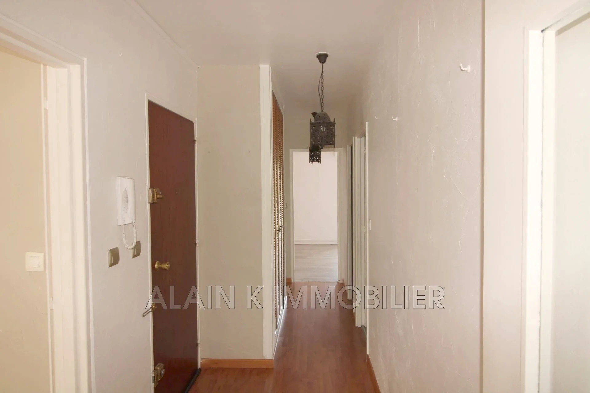 Vente d'un appartement 3 pièces à Vélizy-Villacoublay près de la forêt 