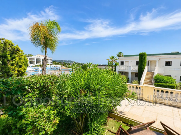 Appartement 2 pièces avec piscine à Canes La Villa Francia, proche plages