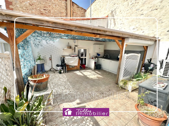 Maison de village avec terrasse de toit à Ortaffa - Fort potentiel à découvrir