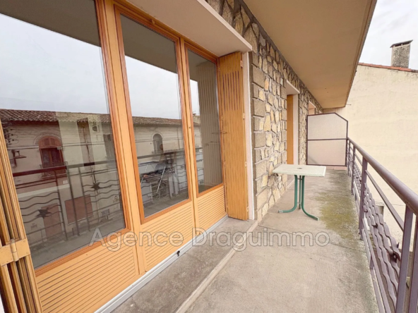 A vendre appartement 2 pièces lumineux à Draguignan, quartier Jean Moulin