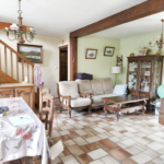 Maison en pierre à Loyar de 80 m² avec véranda, garage et terrain de 805 m²