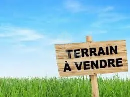 Terrain constructible de 338 m² à Truyes, proximité des commodités