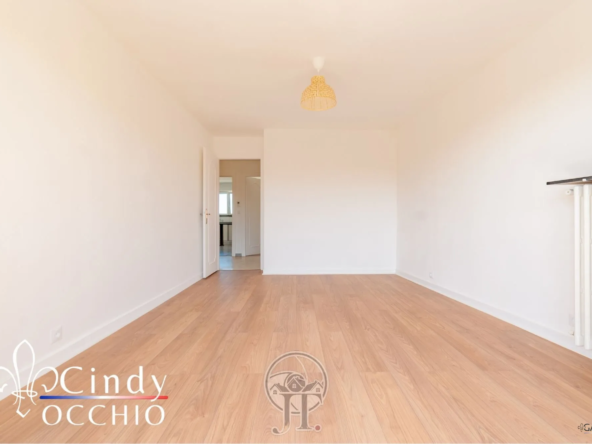 Appartement T2 lumineux avec balcon à Metz, quartier Plantières-Queuleu