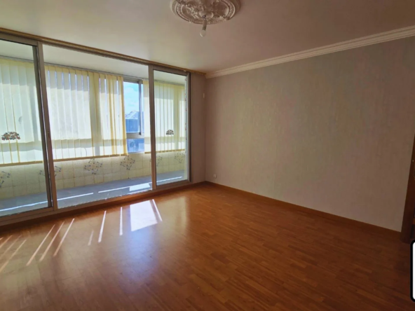 Appartement T3 de 62 m² avec loggia proche mer aux Sables d'Olonne