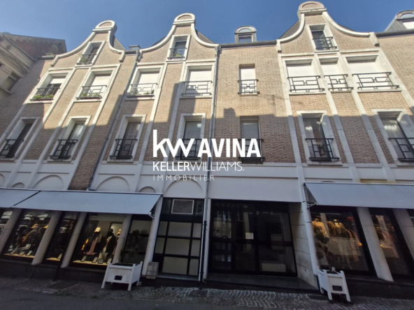 Appartement T2 rénové en centre-ville d'Arras avec garage