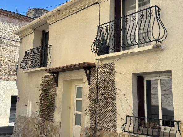 Maison de village rénovée à vendre à Fabrègues, 41 m²