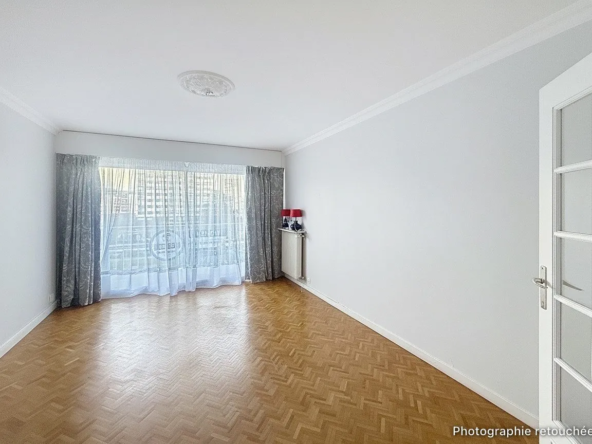 Appartement T3 lumineux à Tours avec balcon et cave, idéal proche commodités