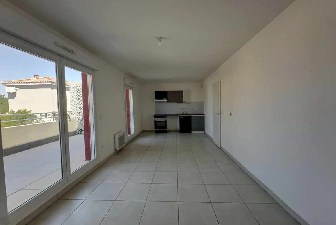 Appartement T2 avec terrasse à Frontignan, Quartier Terre Blanche 