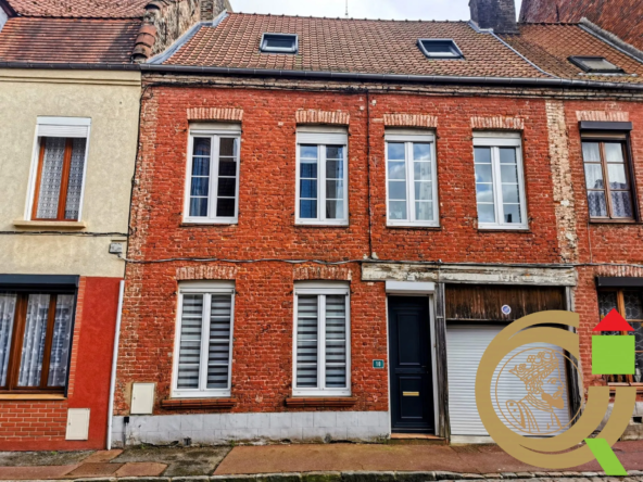 Maison de 103 m² à Hesdin avec jardin, garage et combles aménageables
