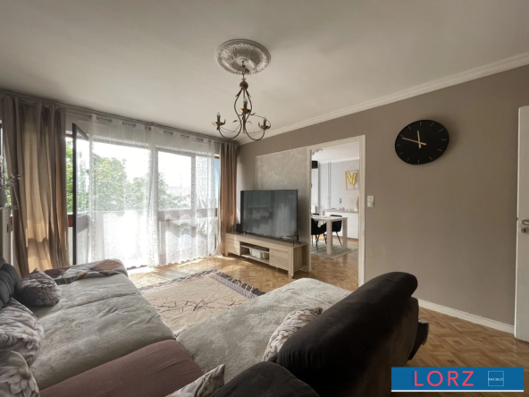 Bel appartement T4 avec balcon, cave et stationnement à Bourges