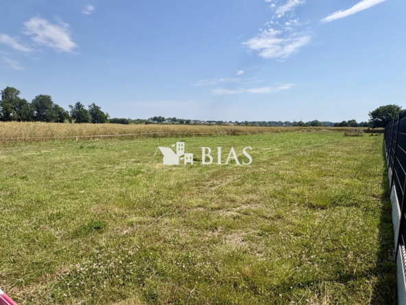 Parcelle de terrain constructible à Bourg-Achard (27310) - 664 m² viabilisables