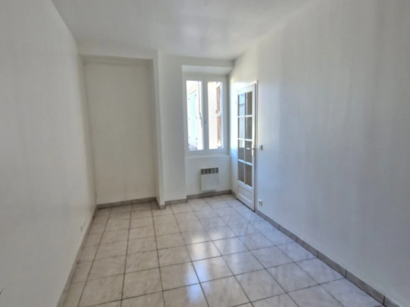 Studio à vendre à Montgeron proche gare - Investissement rentable