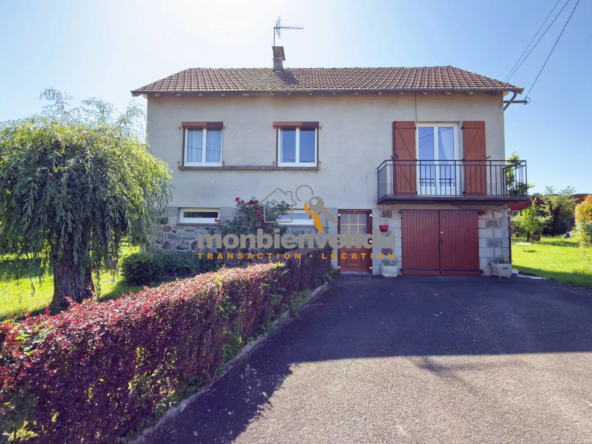 Maison 4 chambres à Reilhac proche Aurillac avec jardin et garage