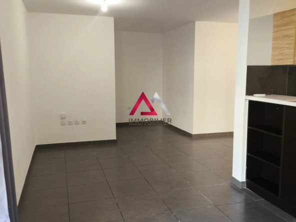 Appartement T2 lumineux et spacieux à vendre à Saint-Denis, Réunion