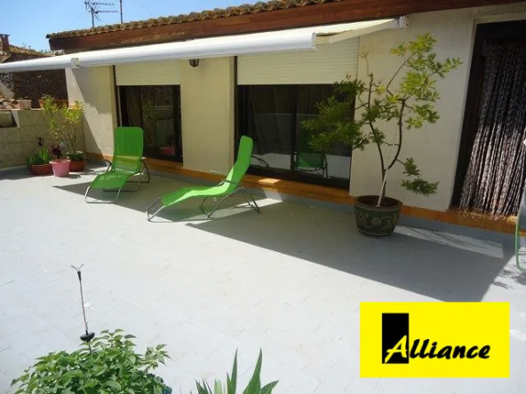 Maison à Agde (34) en vente à terme semi-libre avec studio et terrasse