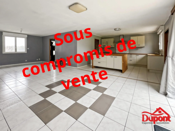 Maison à vendre à Regniowez – Charme rural, 2 chambres, terrasse, terrain arboré