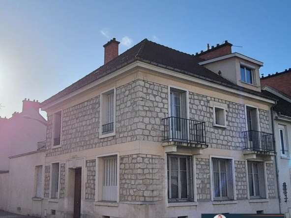 Maison à restaurer avec grand potentiel à Vitry-le-François