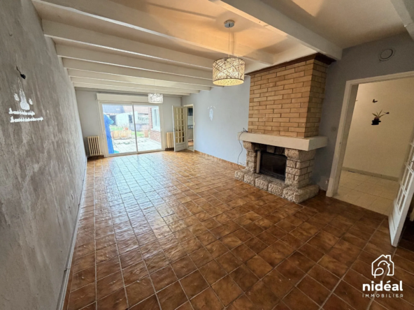 Maison avec local commercial indépendant à Boussois – Opportunité d’investissement