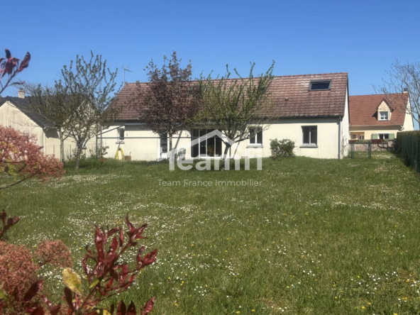 Maison individuelle de 121,34 m² avec terrasse et garage à Saint-Florent-sur-Cher