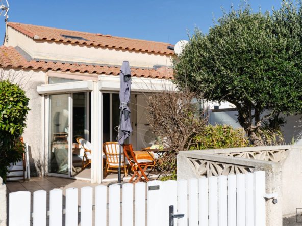 Pavillon 2 pièces à vendre à Gruissan-Les Ayguades avec terrasse et piscine