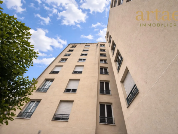 Studio étudiant meublé à vendre à Lyon 7ème avec rendement LMNP sécurisé