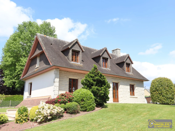 Maison à vendre à Mortain-Bocage avec 4 chambres et grand terrain de 1519 m²