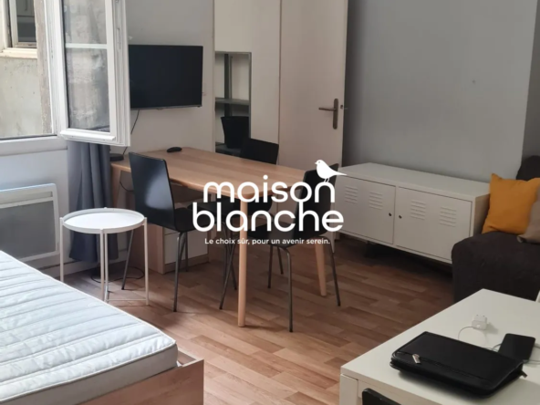 Appartement T1 à vendre à Bordeaux avec vue sur cour intérieure
