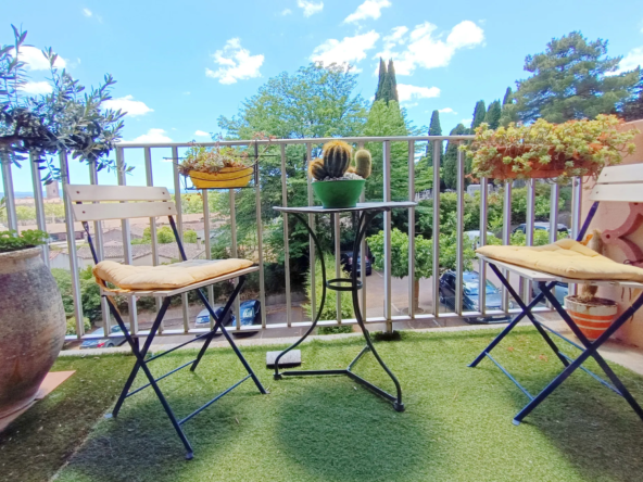 Appartement T4 lumineux avec vue sur Pyrénées à Carcassonne