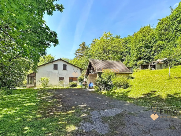 Maison familiale de 133 m² avec grand terrain à Éguilly-sous-Bois