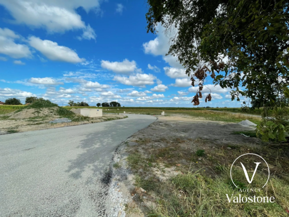 Terrain à vendre à Monségur (40700) avec vue sur la nature et viabilisation complète