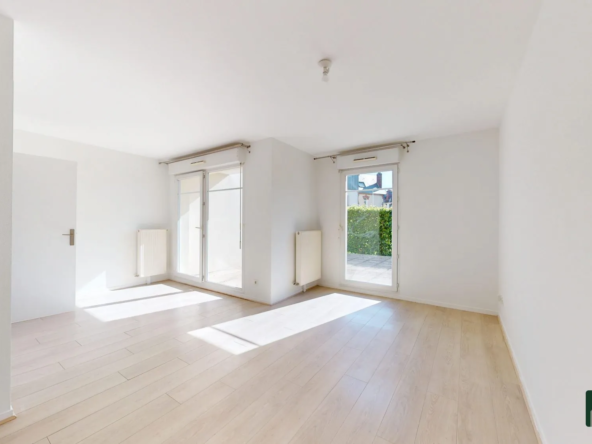 Bel appartement T3 lumineux avec terrasses à Chartres, à proximité de la gare et du Colisée