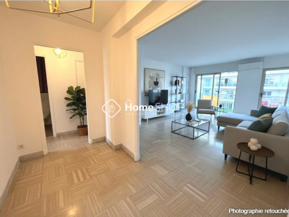 Appartement T2/3 à vendre en plein cœur de Toulon avec balcon et cave