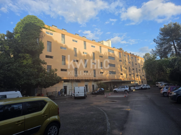 Appartement 2 pièces loué à Peymeinade avec balcon - Investissement sûr