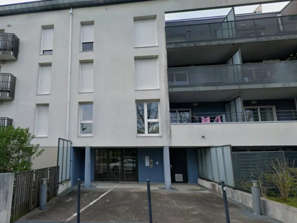 Studio à vendre à Saint Herblain – 27 m² avec parking sécurisé