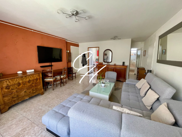 Appartement T3 lumineux à Échirolles, secteur Bayard avec parking et cave