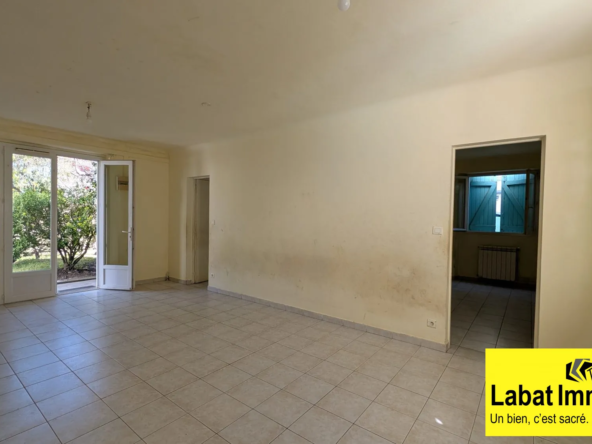 Appartement 3 pièces avec jardin en centre-ville de Boucau - À rénover