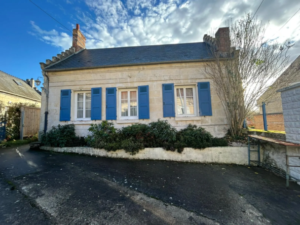 Maison individuelle de 81,93 m² avec jardin et piscine à Noyant-et-Aconin