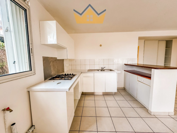 Appartement T3 lumineux avec terrasse à Fort-de-France