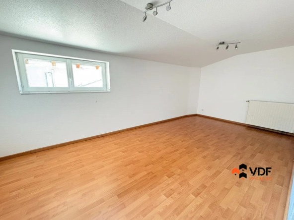 Maison de village à vendre à Renaison de 93 m² avec potentiel d'agrandissement