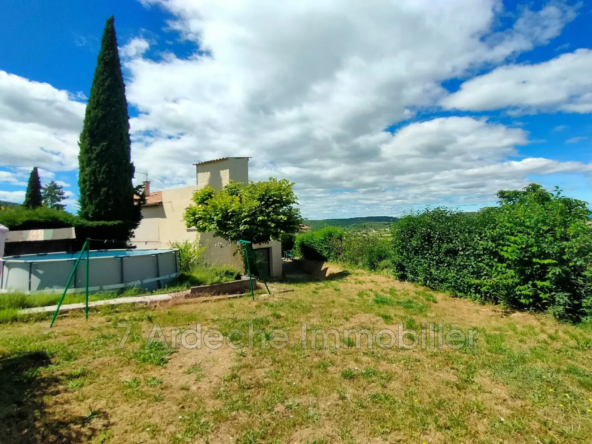 Achat maison 105 m² Villeneuve-de-Berg avec vue panoramique et terrain arboré