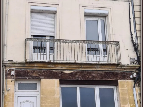 Immeuble de 211 m² avec vue sur Dordogne au cœur de Bergerac, idéal pour investissement ou projet mixte
