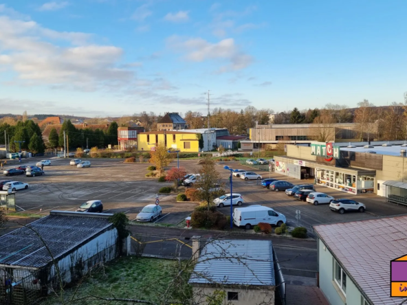 Bel appartement 4 pièces avec grande terrasse à Puttelange-aux-Lacs