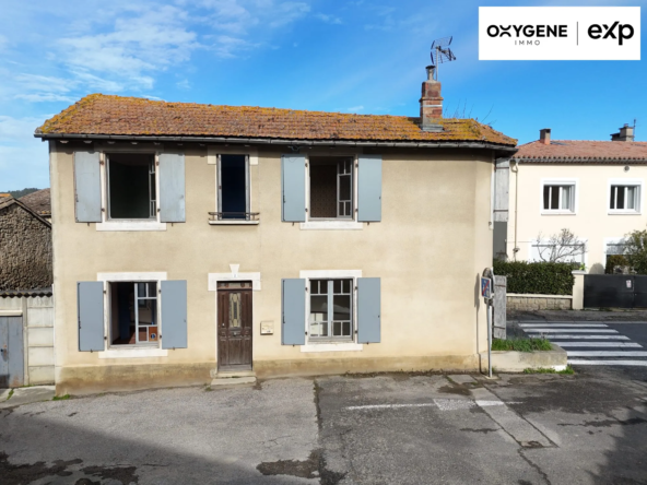 Maison 3 Faces à Pomas (11) avec Garage, Potentiel de Rénovation, Prix Abordable