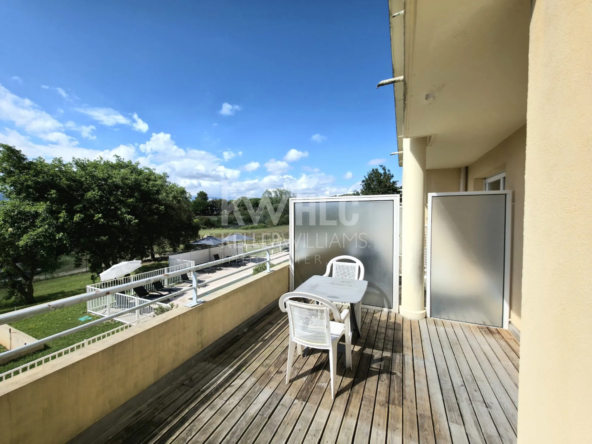 Studio meublé avec terrasse à Biot – Investissement et premier achat