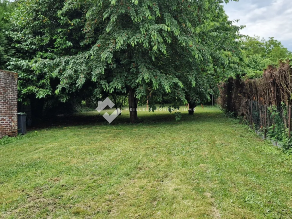 Charmante maison de 5 pièces à Saint-Just-en-Chaussée avec jardin et parking