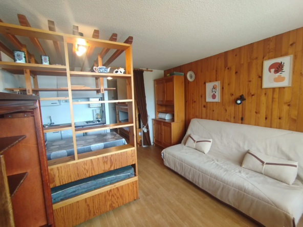 Studio de 24 m² avec vue sur le Lac à Super-Besse