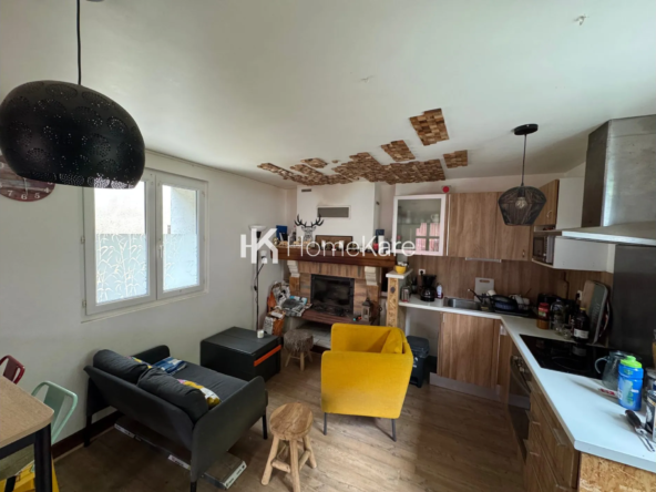 Maison à vendre à Nistos avec terrasse et vue sur la rivière en vallée de la Barousse