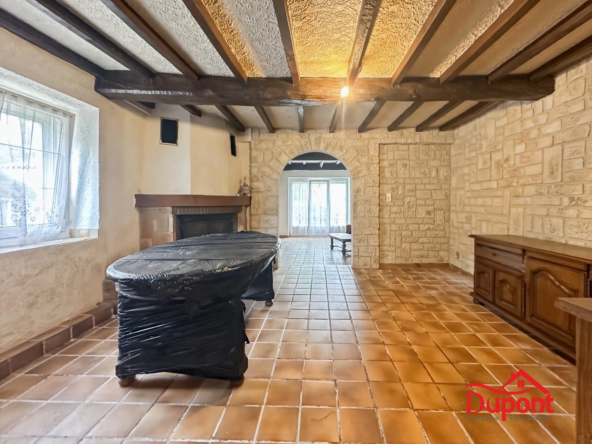 Maison ancienne avec gros potentiel à Rimogne - 121 m², garage, terrasse et jardin