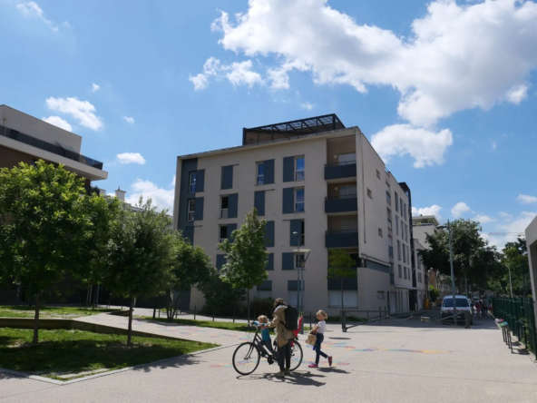 Studio Meublé Lumineux à Lyon Près des Universités – 30 m²