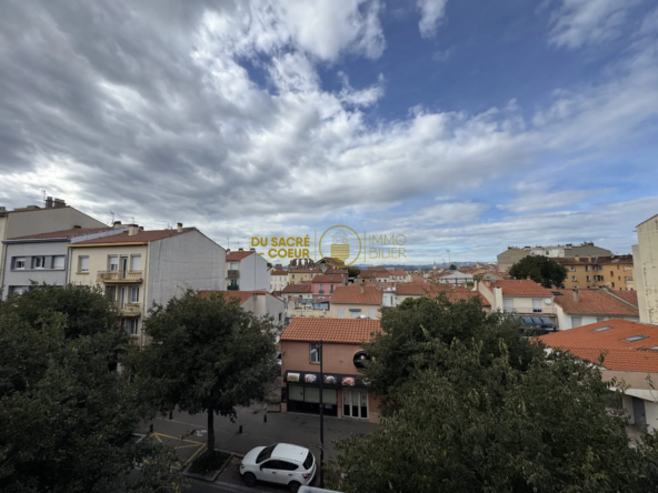 Appartement T3 lumineux de 58,85 m² à Perpignan avec vue dégagée